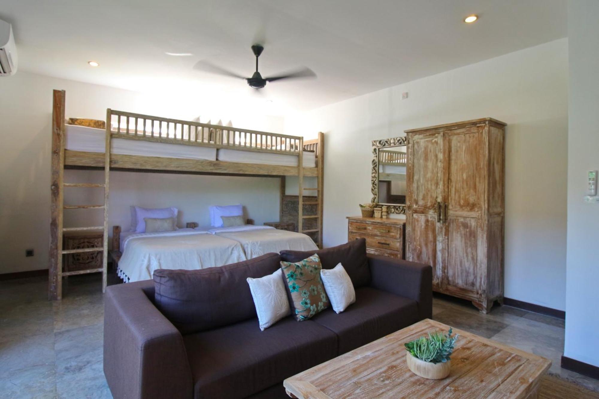 סמיניאק Villa Yasmin מראה חיצוני תמונה