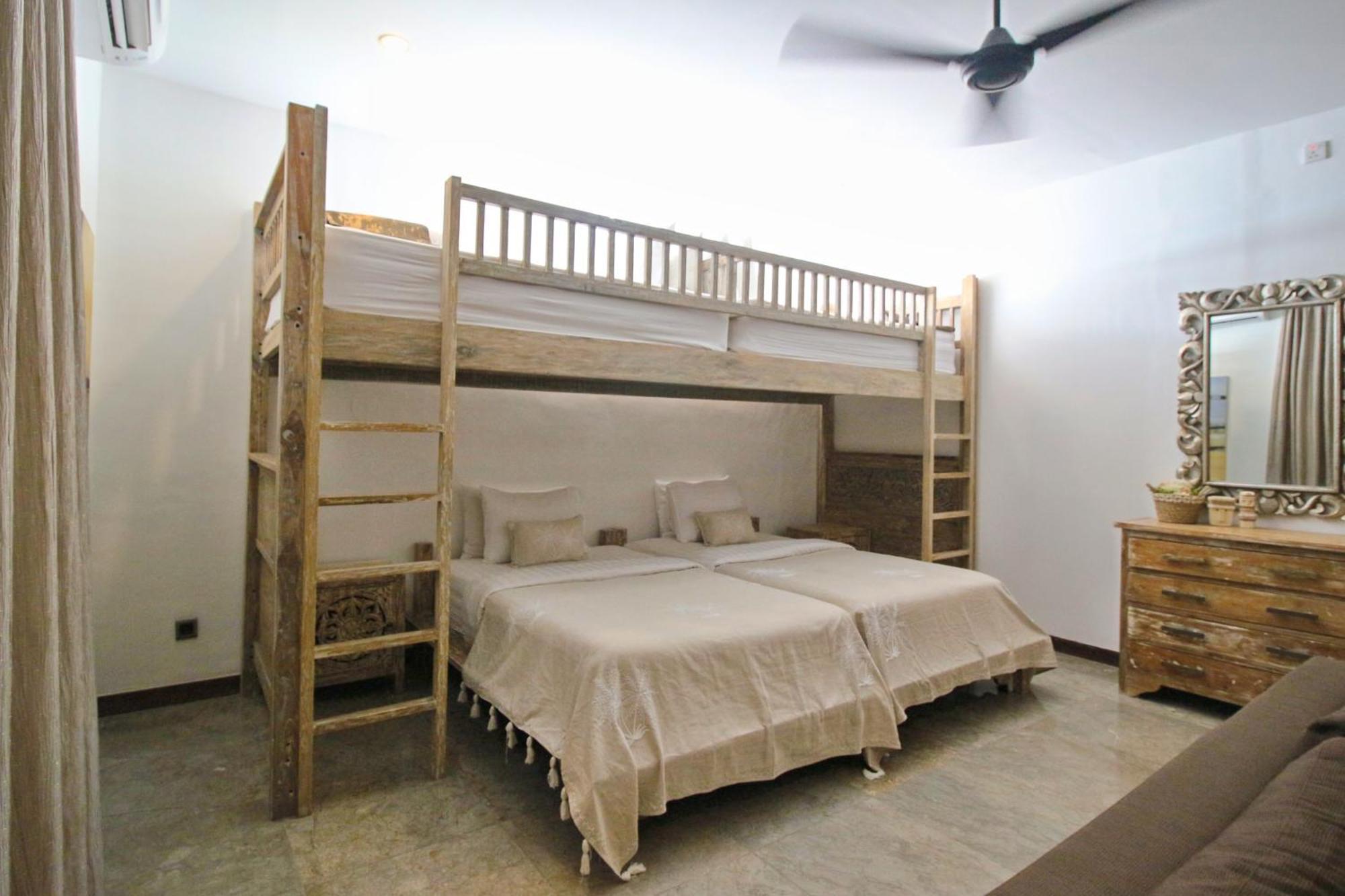 סמיניאק Villa Yasmin מראה חיצוני תמונה